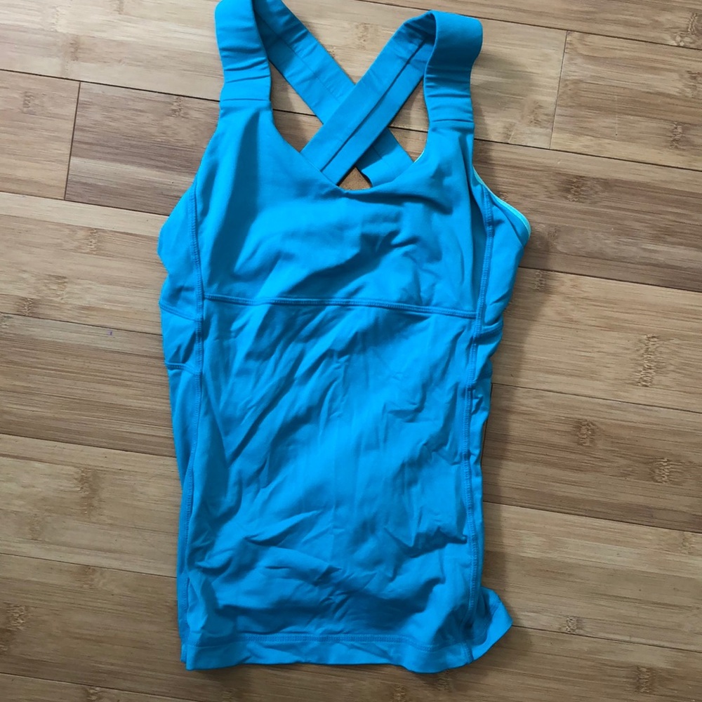 Workout tank top